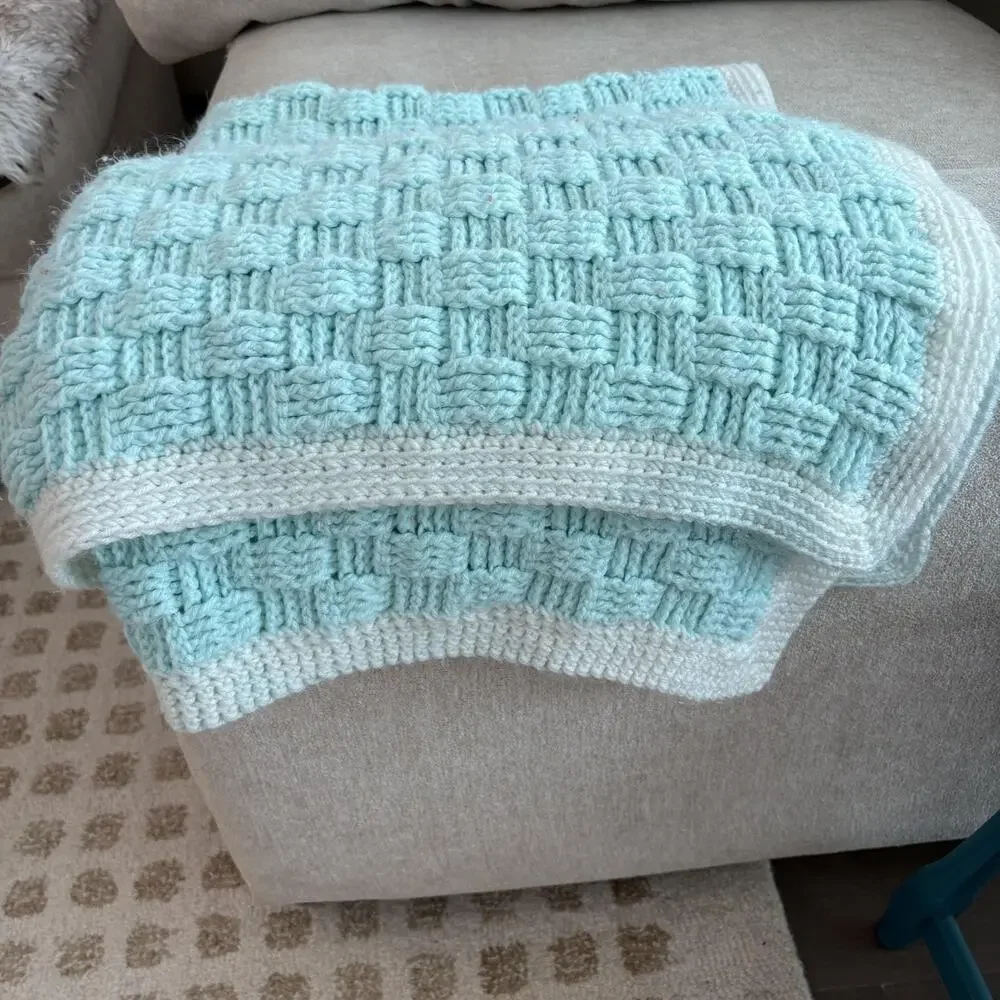 Handcrafted Gail‎ Kashdan Crochet Baby Blanket Afghan Basketweave Mint White